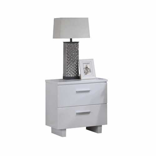 23" X 15" X 23" White Wooden Leg Nightstand
