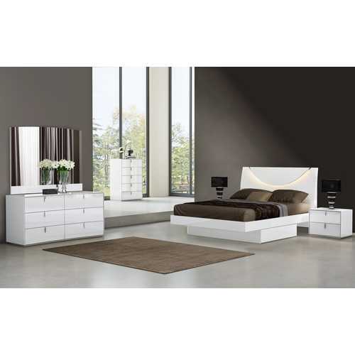 446.5" X 189.8" X 74.1" White  4PC Queen Bedroom Set