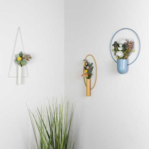 Stratton Home Decor Yellow Oval Wall Planter